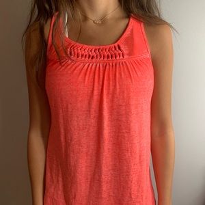 orange tank top